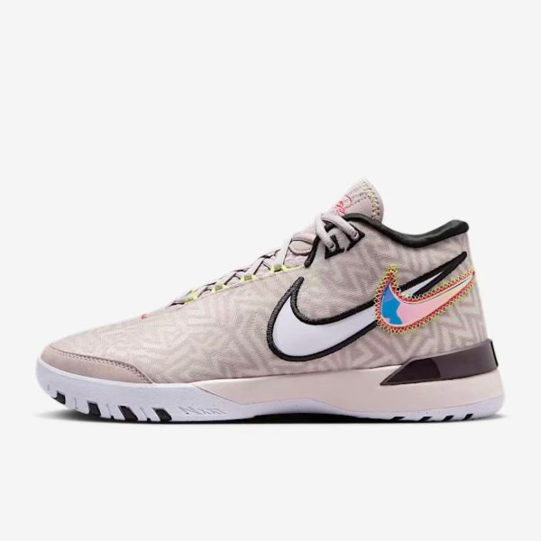 LeBron NXXT Genisus QS